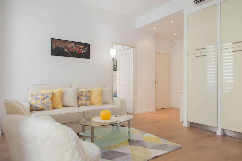 ניס #28 1 Bdr Flat Ac Balcony Hper Central 10Mins To Beach & Old Town מראה חיצוני תמונה